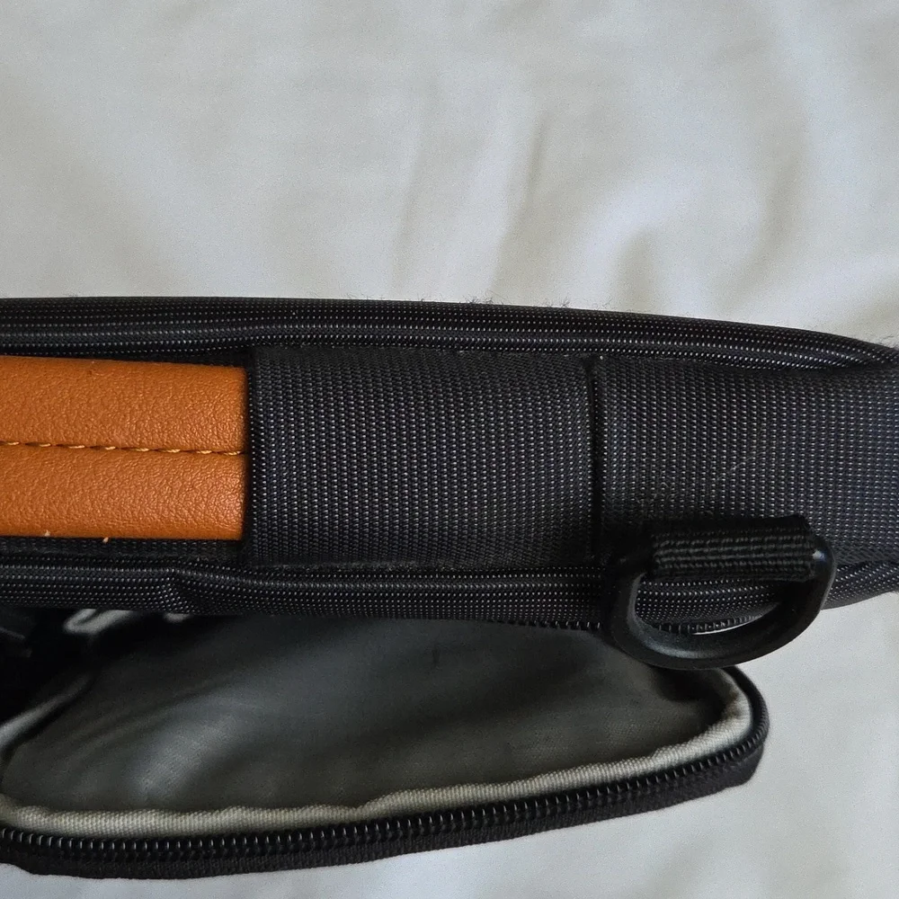 Tomtoc Black Laptop Bag Unisex